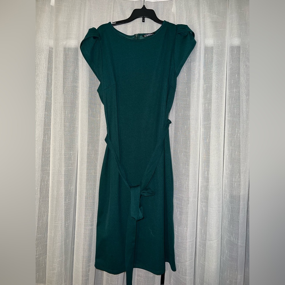 Shein size large teal dress with belt